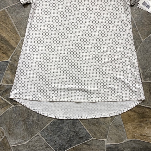 LuLaRoe Christy T - Picture 9 of 10